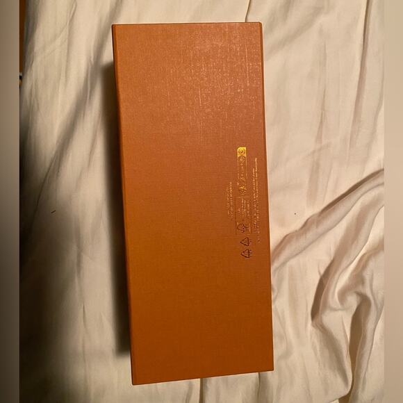 Louis Vuitton Cologne Box - Picture 2 of 7